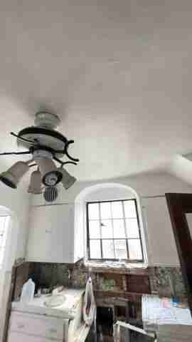 5557 Three Mile (37).jpg